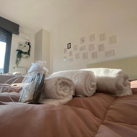 Villa Fenix Milano Bagian luar foto