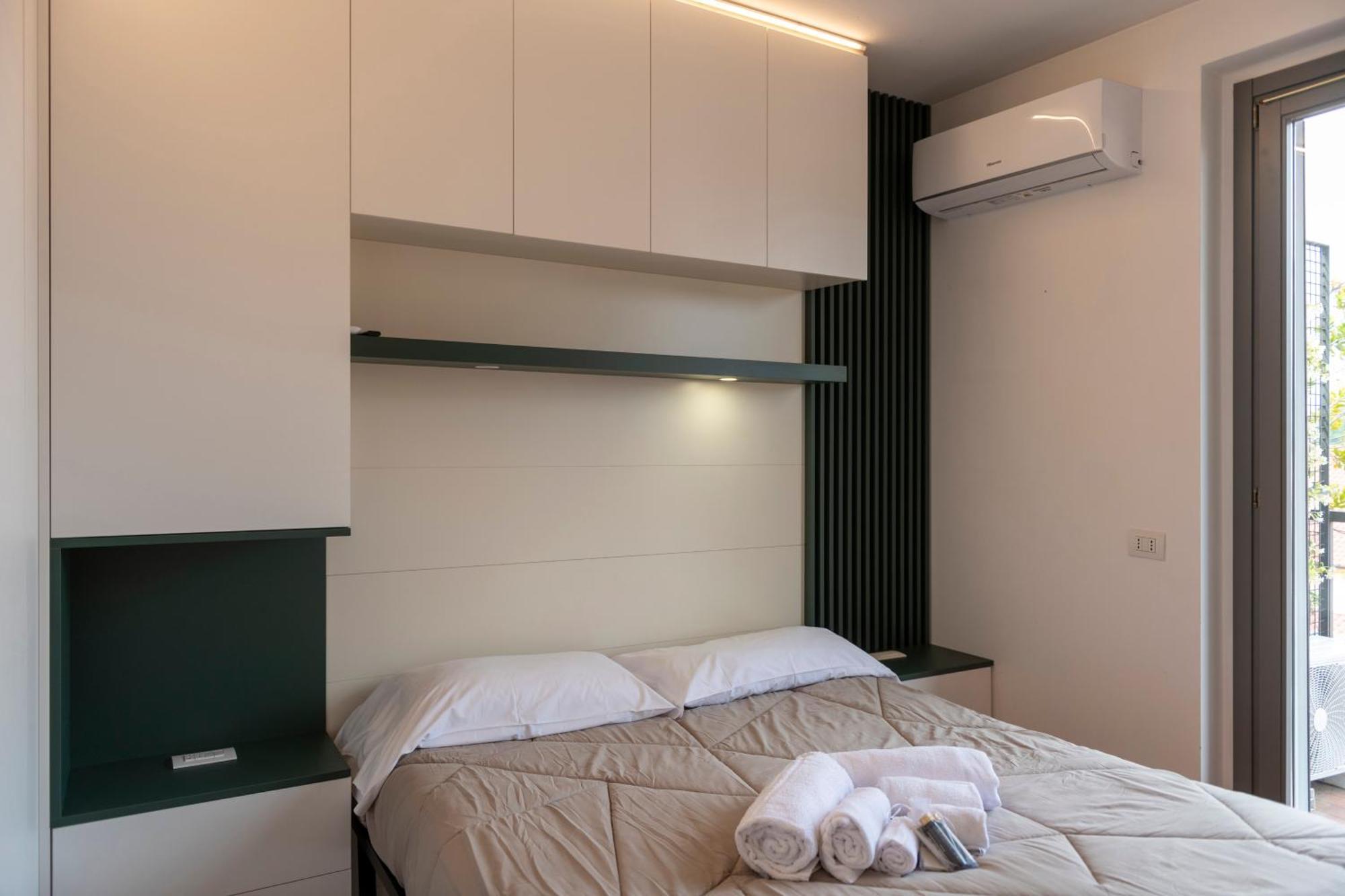 Villa Fenix Milano Bagian luar foto