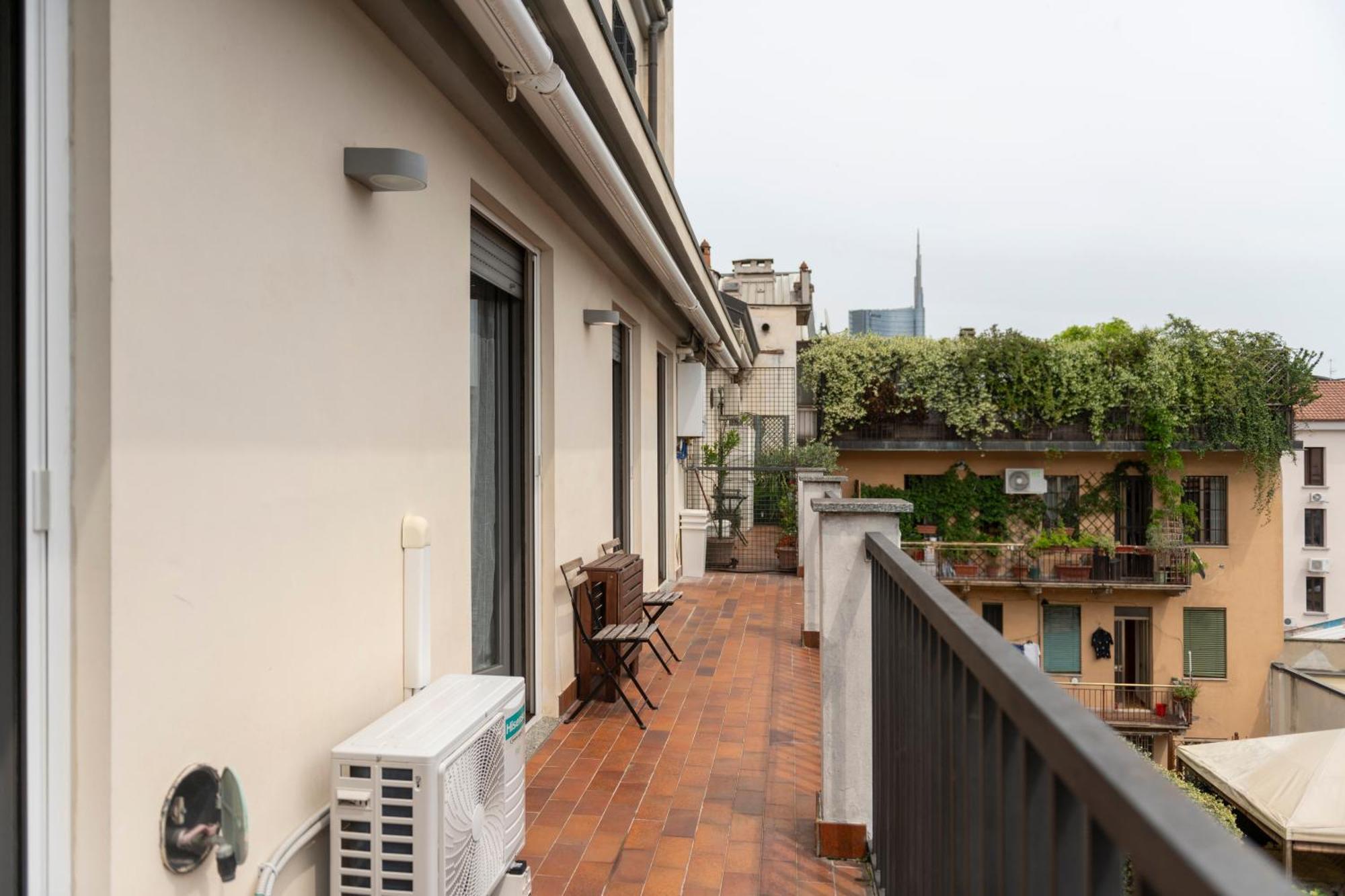Villa Fenix Milano Bagian luar foto